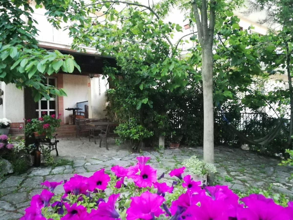 B&B Leggieri Villa Siria 圣乔瓦尼·罗通多 外观 照片